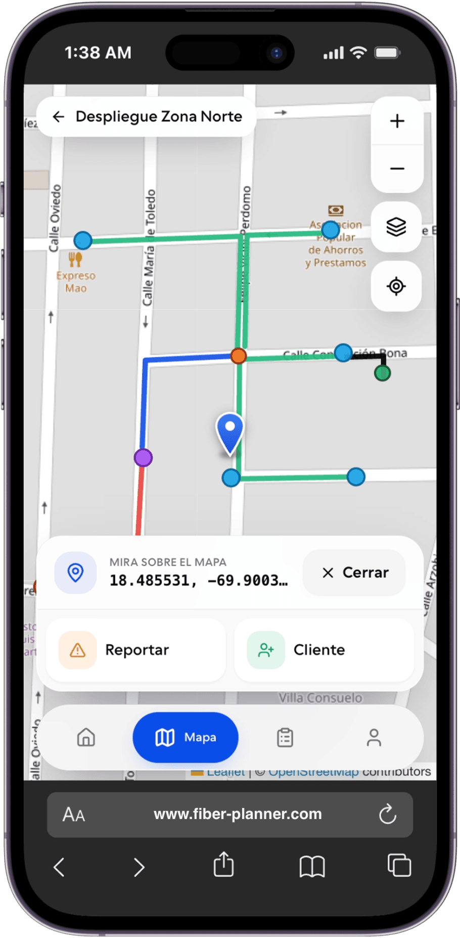 App de terreno de Fiber Planner en un teléfono mostrando el mapa del despliegue con acciones de reportar y cliente